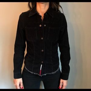 Super cute Tommy button up!